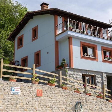 Ferienwohnung La Besnada Onís Exterior foto
