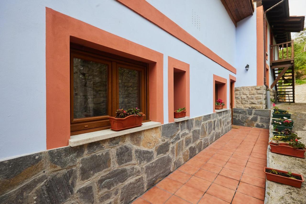 Ferienwohnung La Besnada Onís Exterior foto